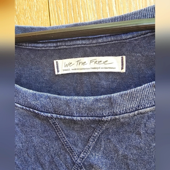 We The Free Slate Blue Sweatshirt Free People - Picture 2 of 4